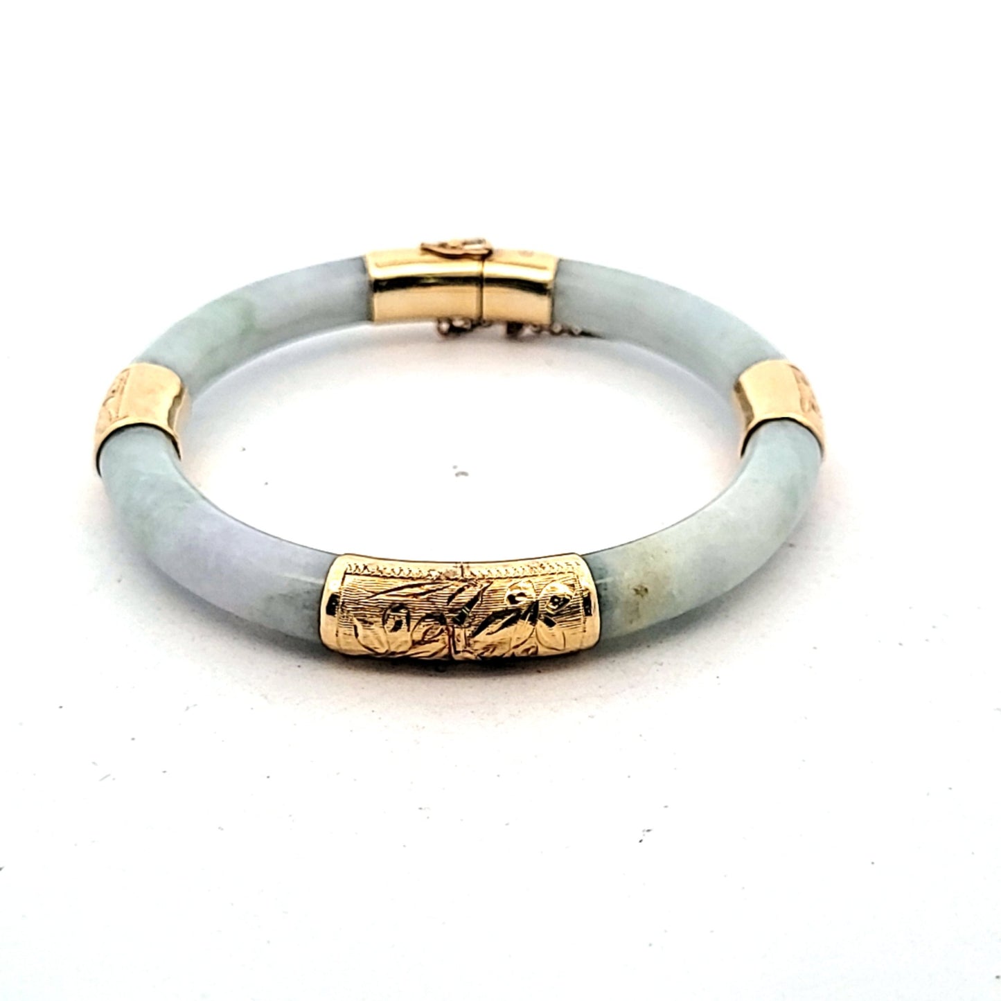 Vintage 14K Yellow Gold Carved Leaf Detail Hinged Jae Bangle