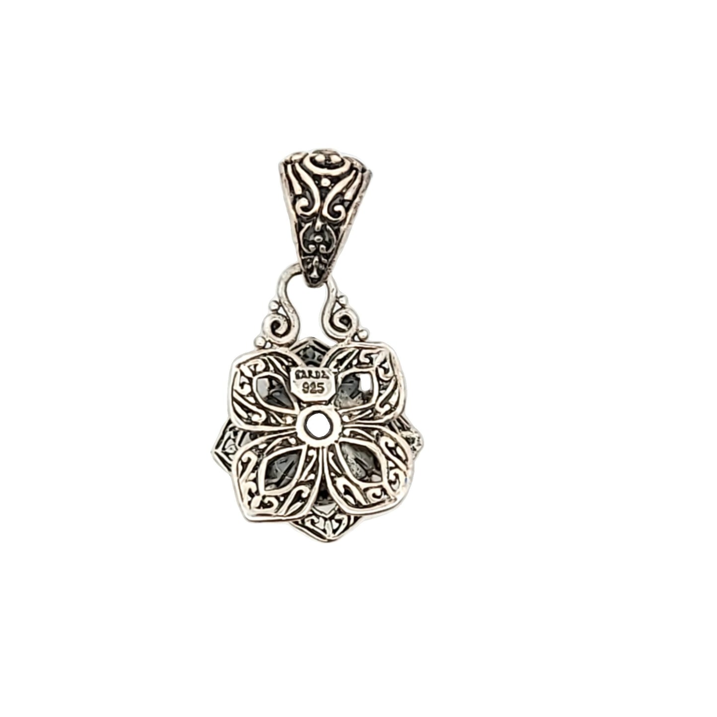 Sarda Sterling Silver Quartz Pendant