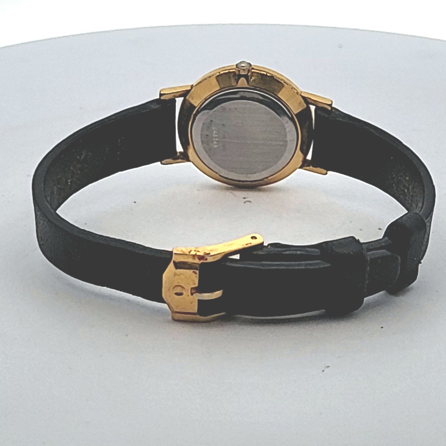 Ladies Movado Museum 87-25-832 Gold Plate Quartz Watch