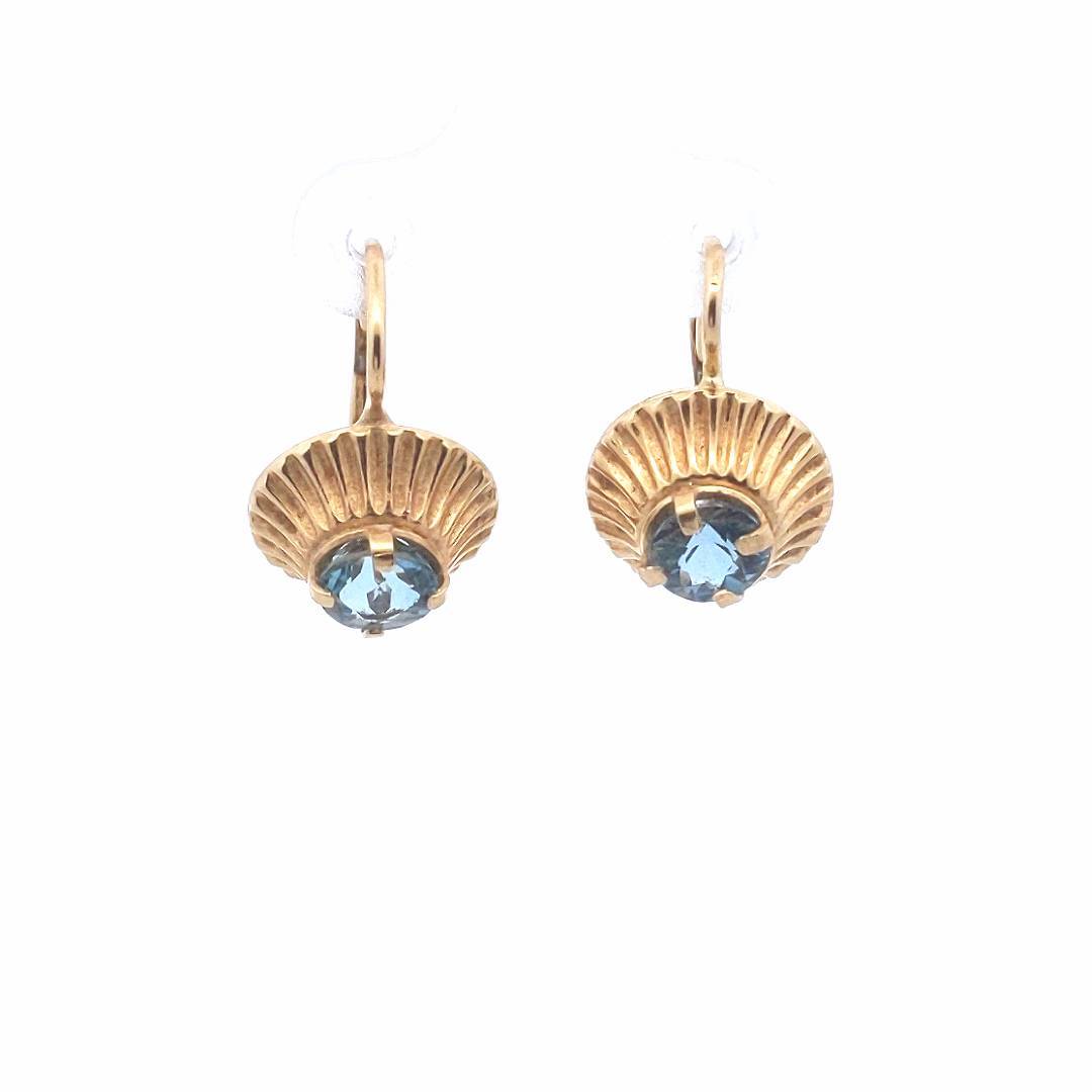 Vintage $800 18K Yellow Gold Aquamarine Leverback Earrings