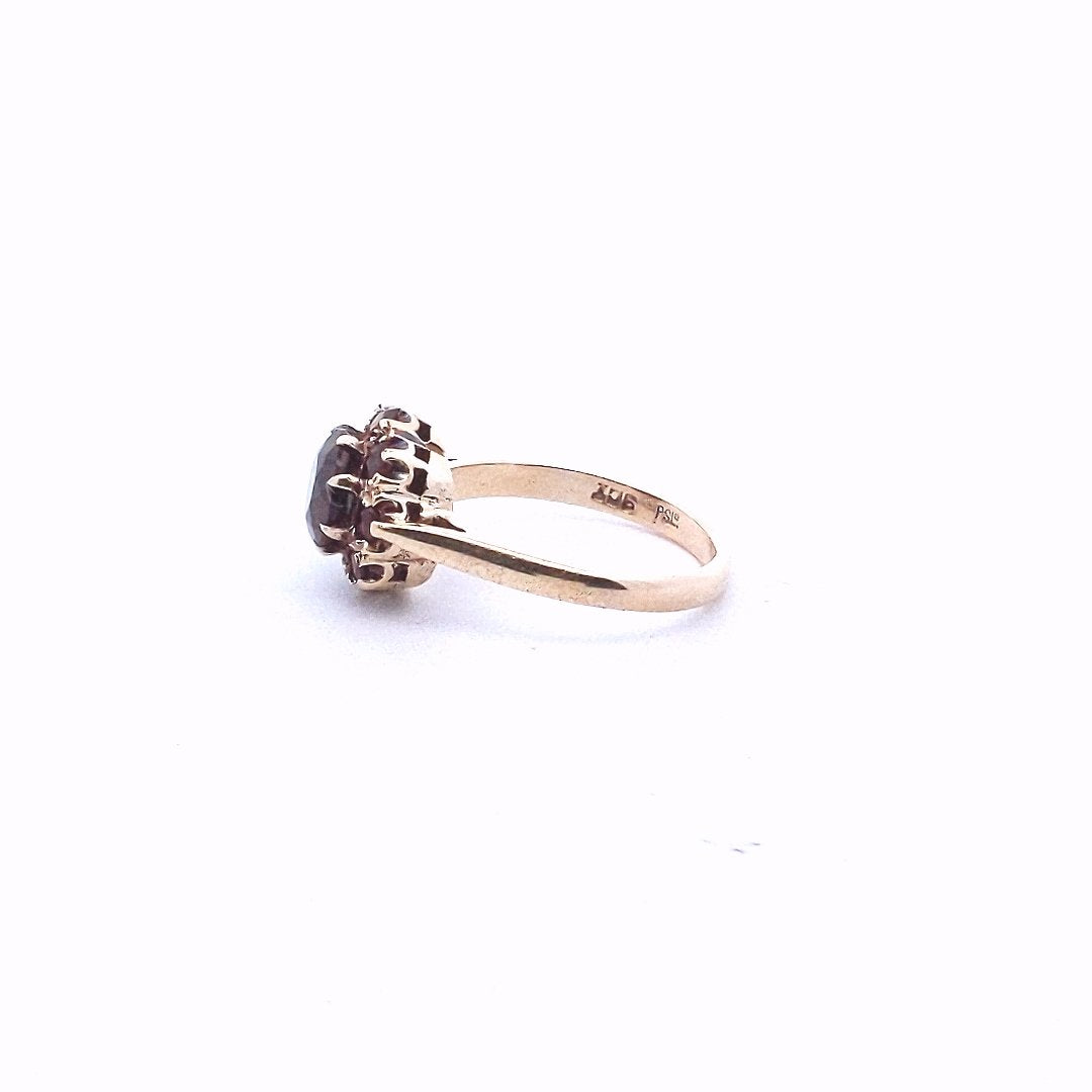 Vintage $400 9K Yellow Gold Garnet Ring