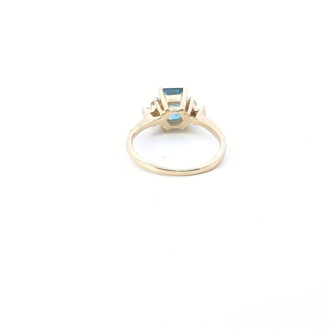 Estate $400 14K Yellow Gold Emerald Cut Blue Topaz Diamond Ring