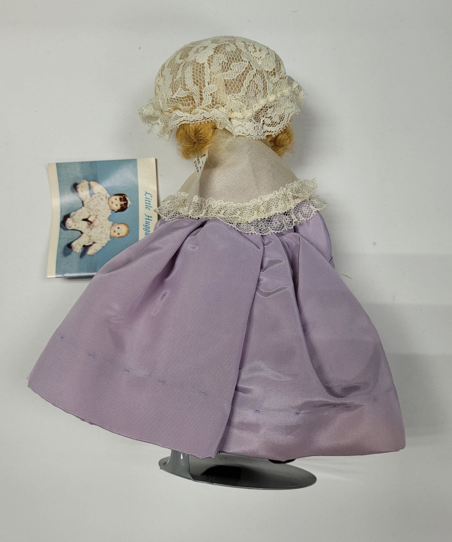 "Beth" 412 Madame Alexander Doll