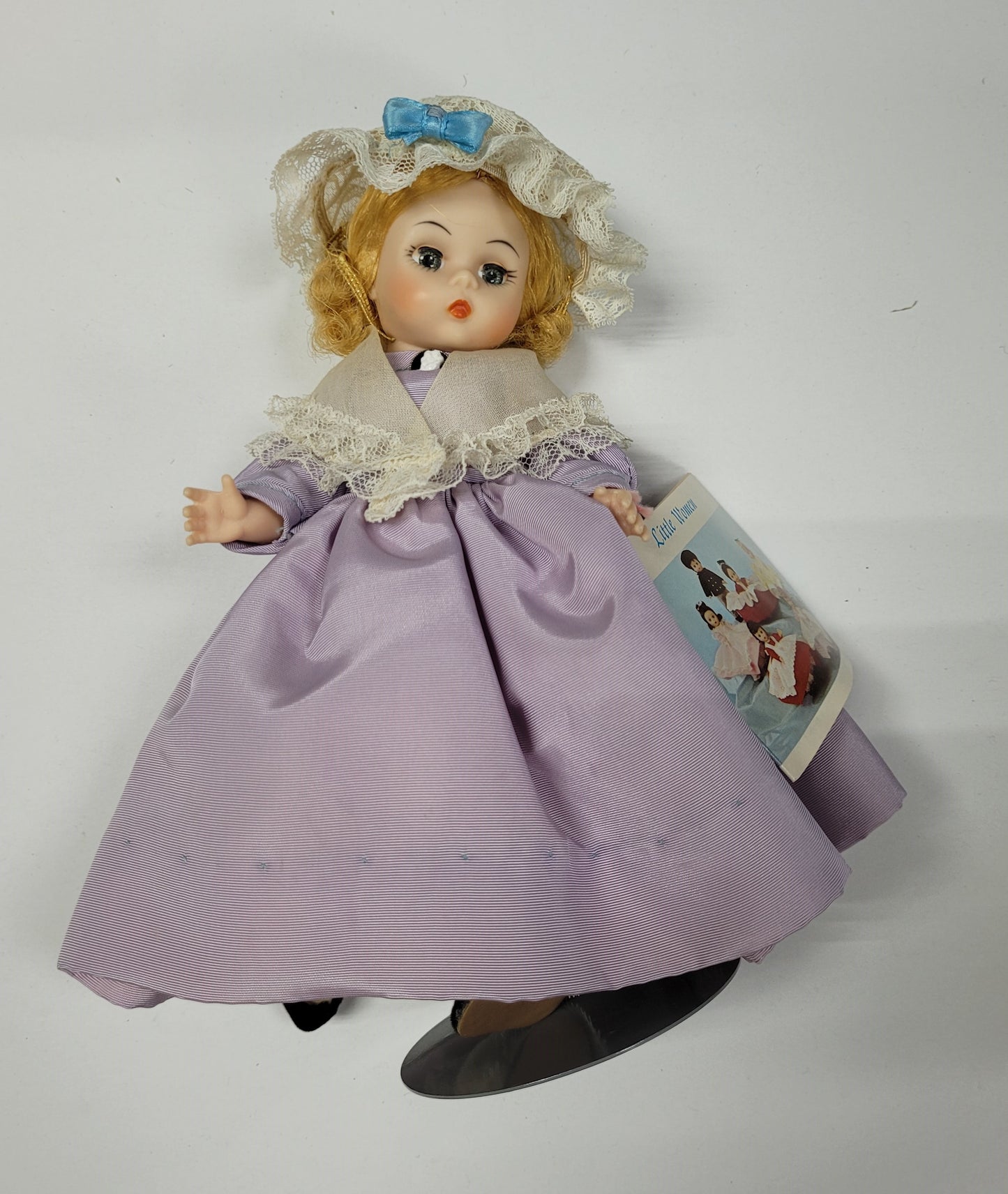 "Beth" 412 Madame Alexander Doll