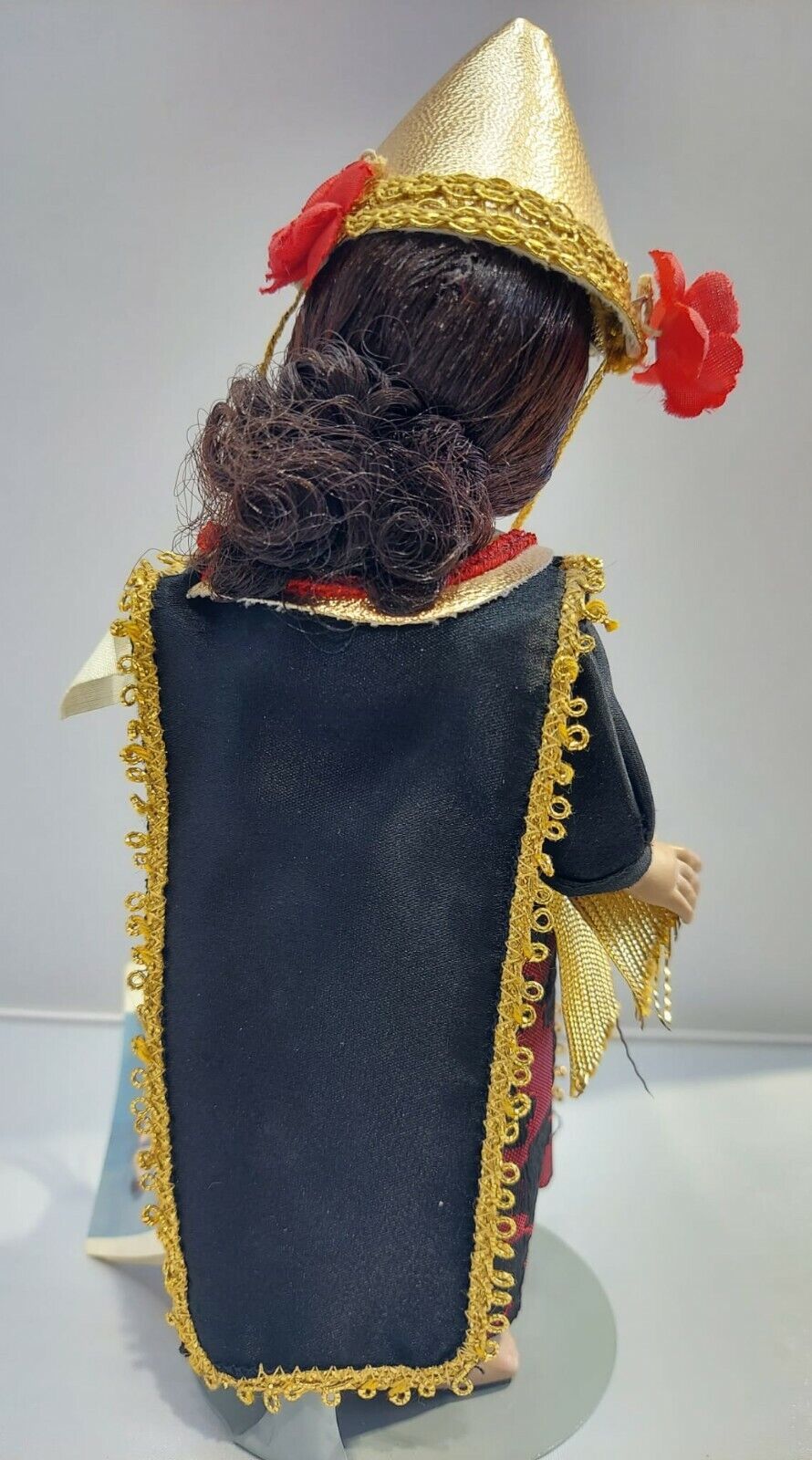 "Indonesia" 579 Madame Alexander Doll