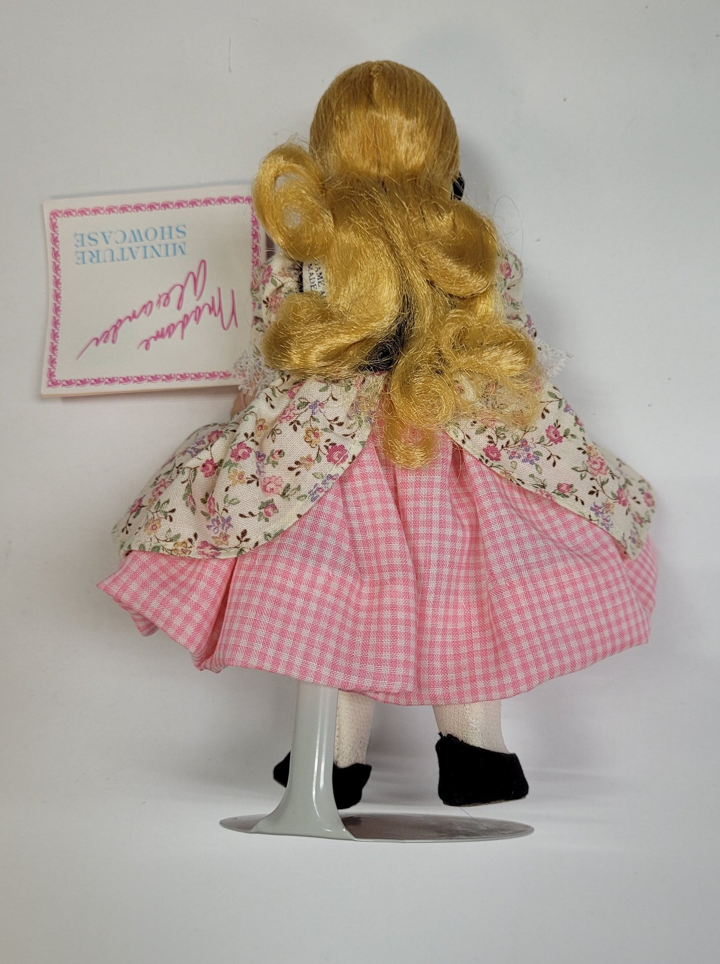 "Cinderella" 498 Madame Alexander Doll