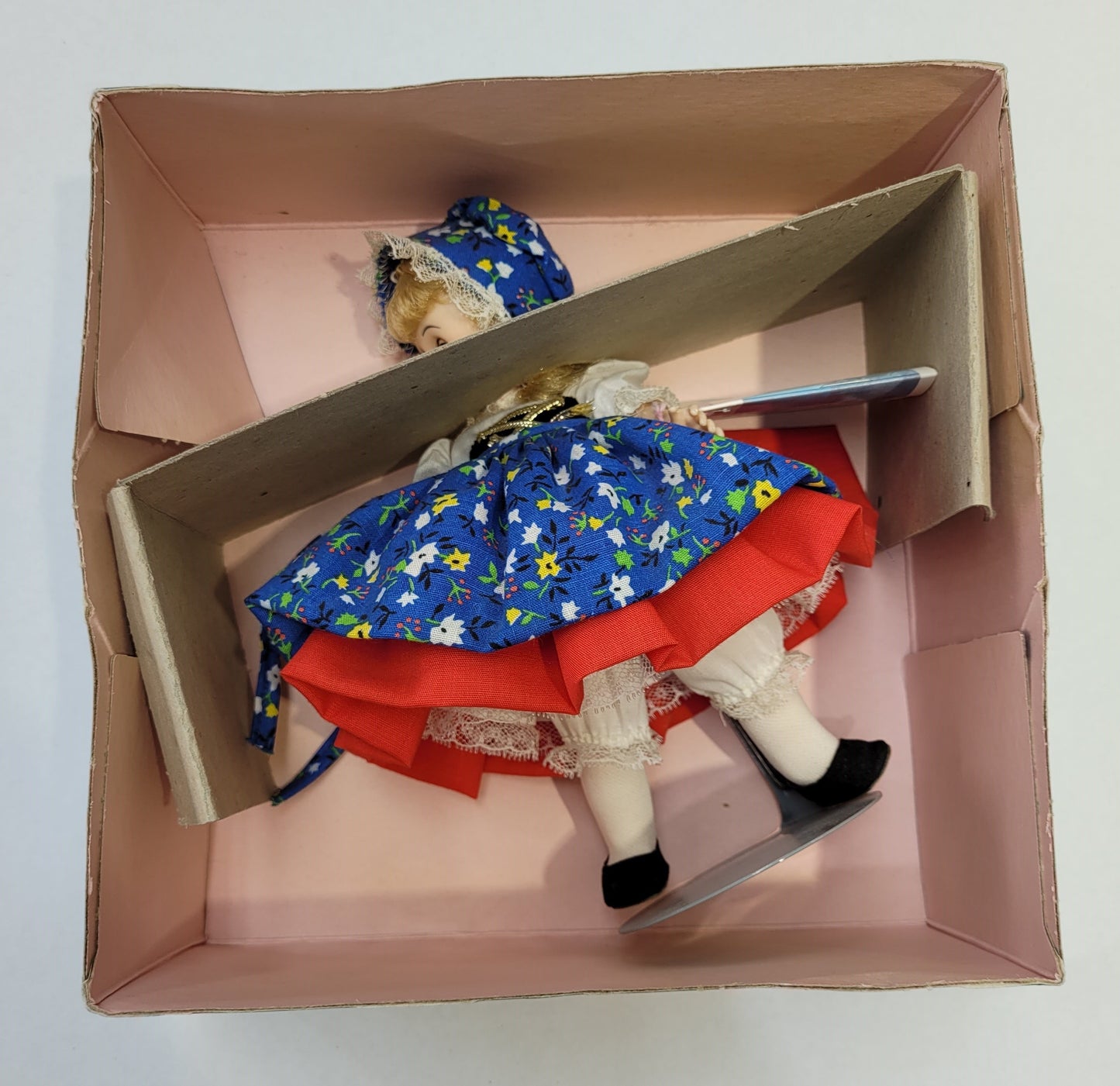 "Gretel" 454 Madame Alexander Doll