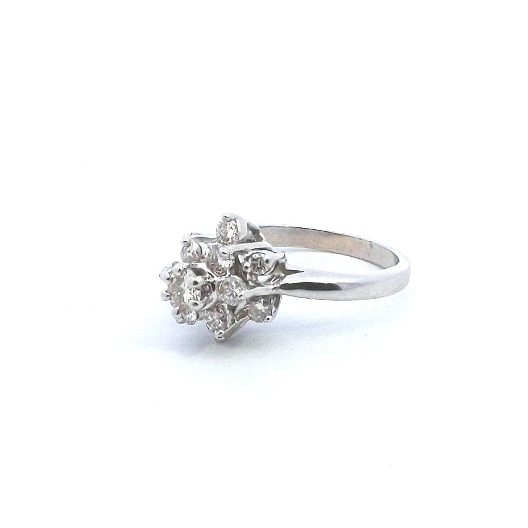 Vintage $850 14K White Gold Diamond Cluster Ring
