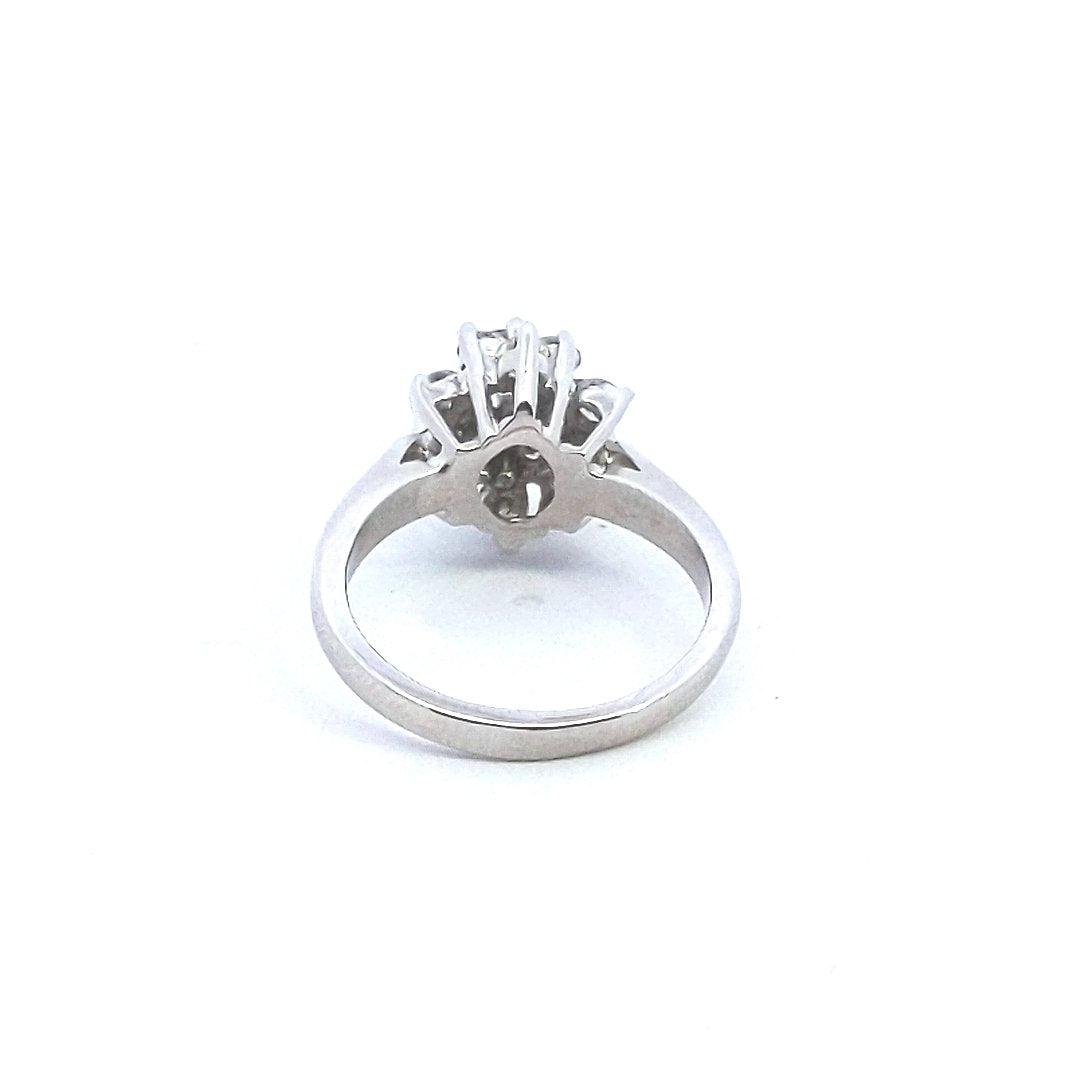 Vintage $850 14K White Gold Diamond Cluster Ring