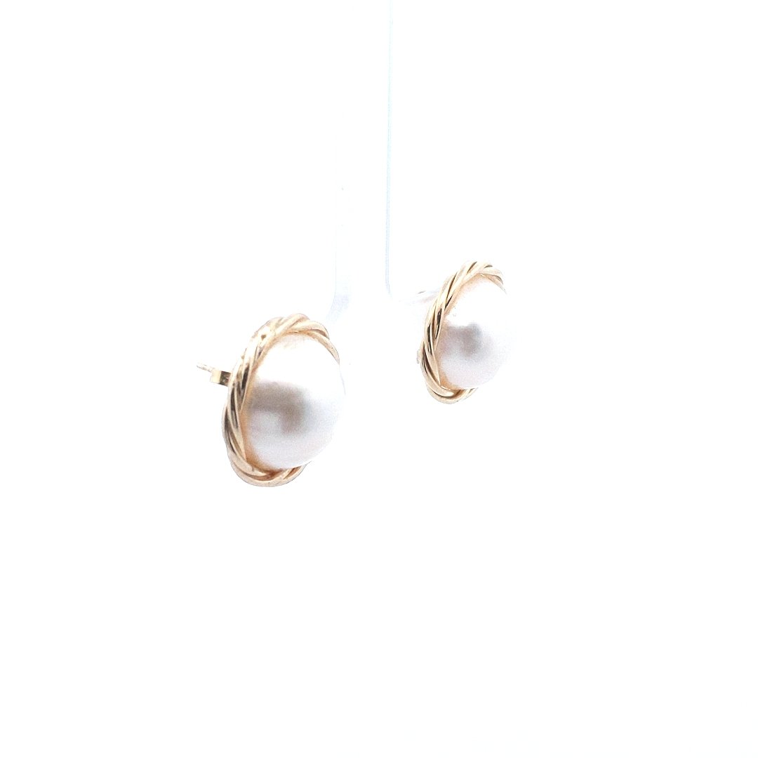 Vintage $350 14K Yellow Gold Mabe Pearl Earrings