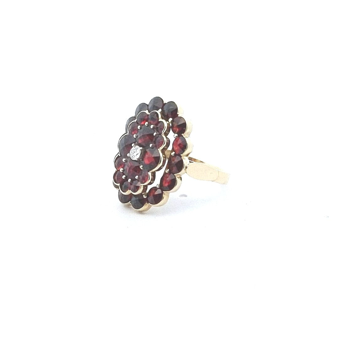 Vintage $500 14K Yellow Gold Bohemian Garnet Diamond Ring