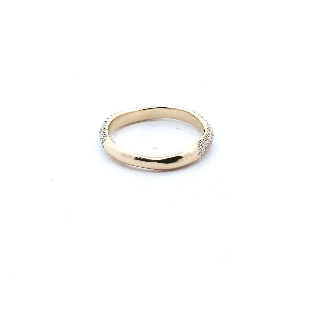Estate $800 14K Yellow Gold Wavy Pave Set 2/3 Diamond Band