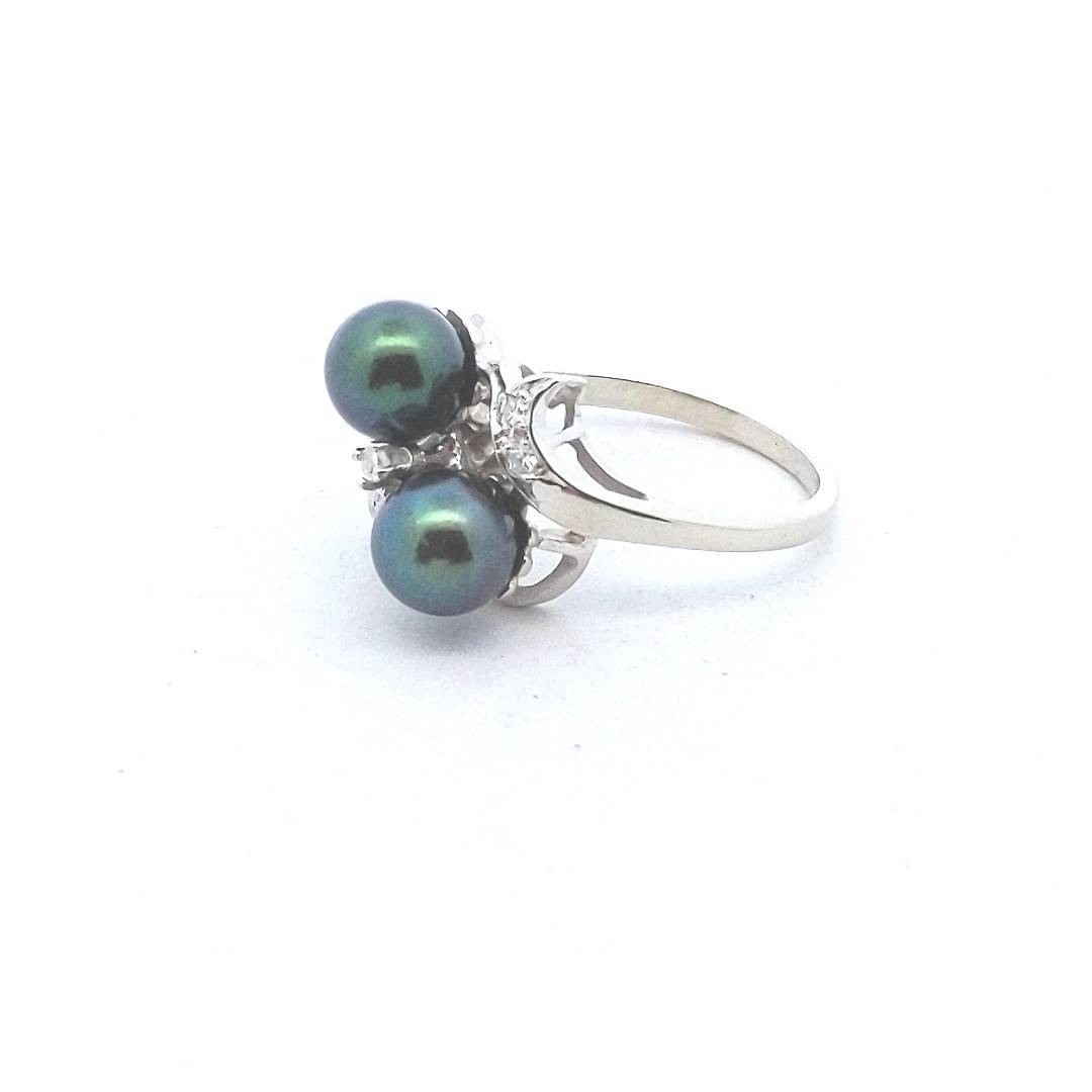 Vintage 14K White Gold Cultured Green/Black Pearl & Diamond Ring