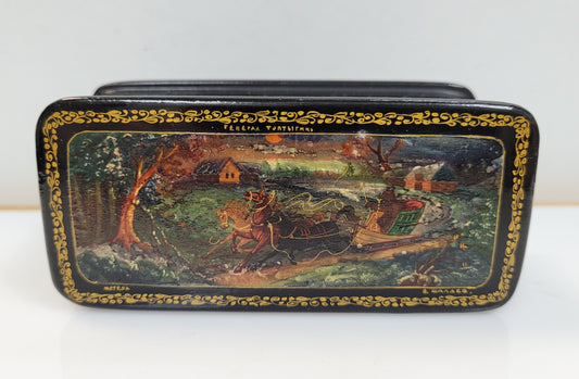 Vintage "General Tiptiggan" Russian Lacquerware Box