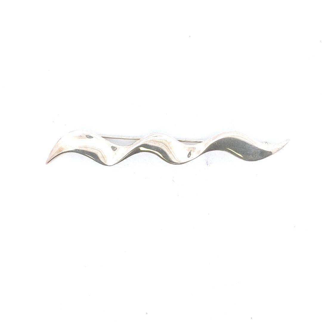 Designer $200 Sterling Silver Tiffany & Co. Paloma Picasso Wave Pin