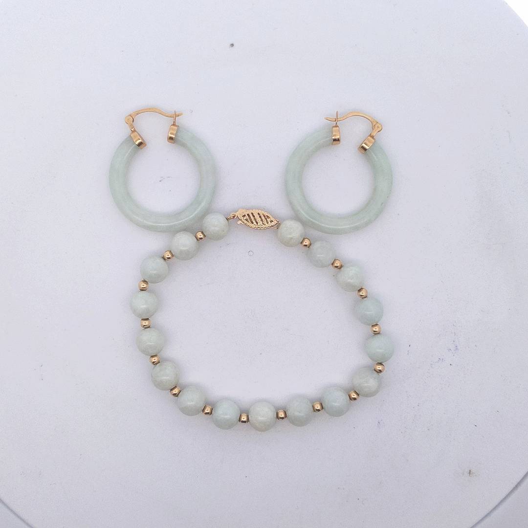 Estate $250 14K Yellow Gold Chinese Celadon Green Jade Bracelet & Hoop Earrings