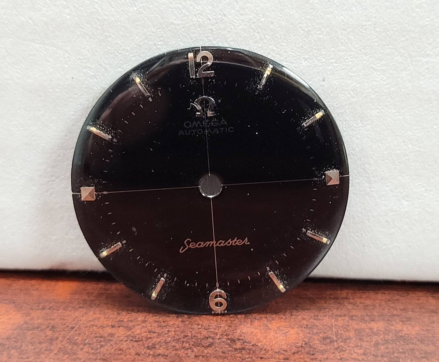 Vintage Omega Seamaster Automatic Black Glossy Crosshair Dial
