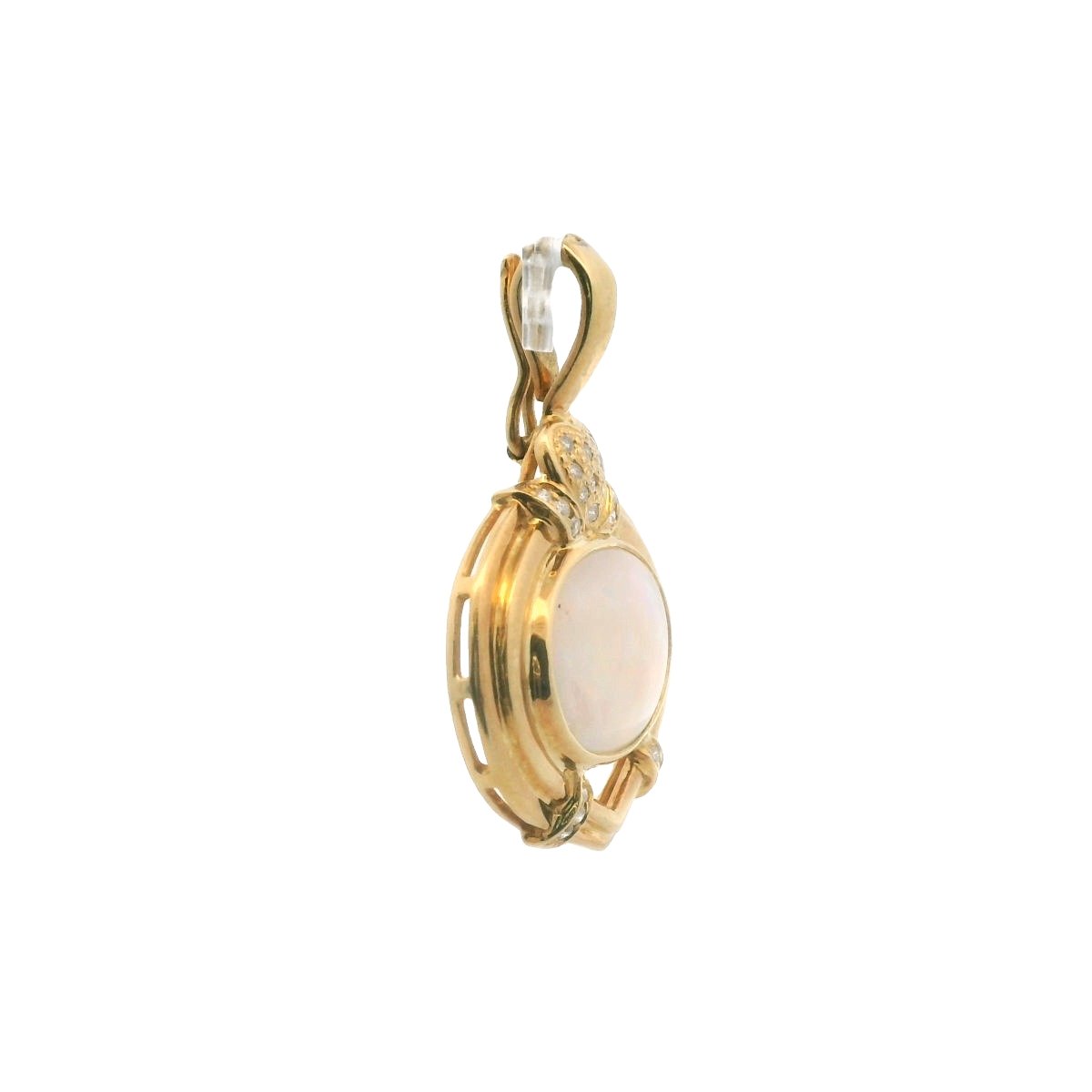 Vintage 18K Yellow Gold Natural Opal & Diamond Pendant