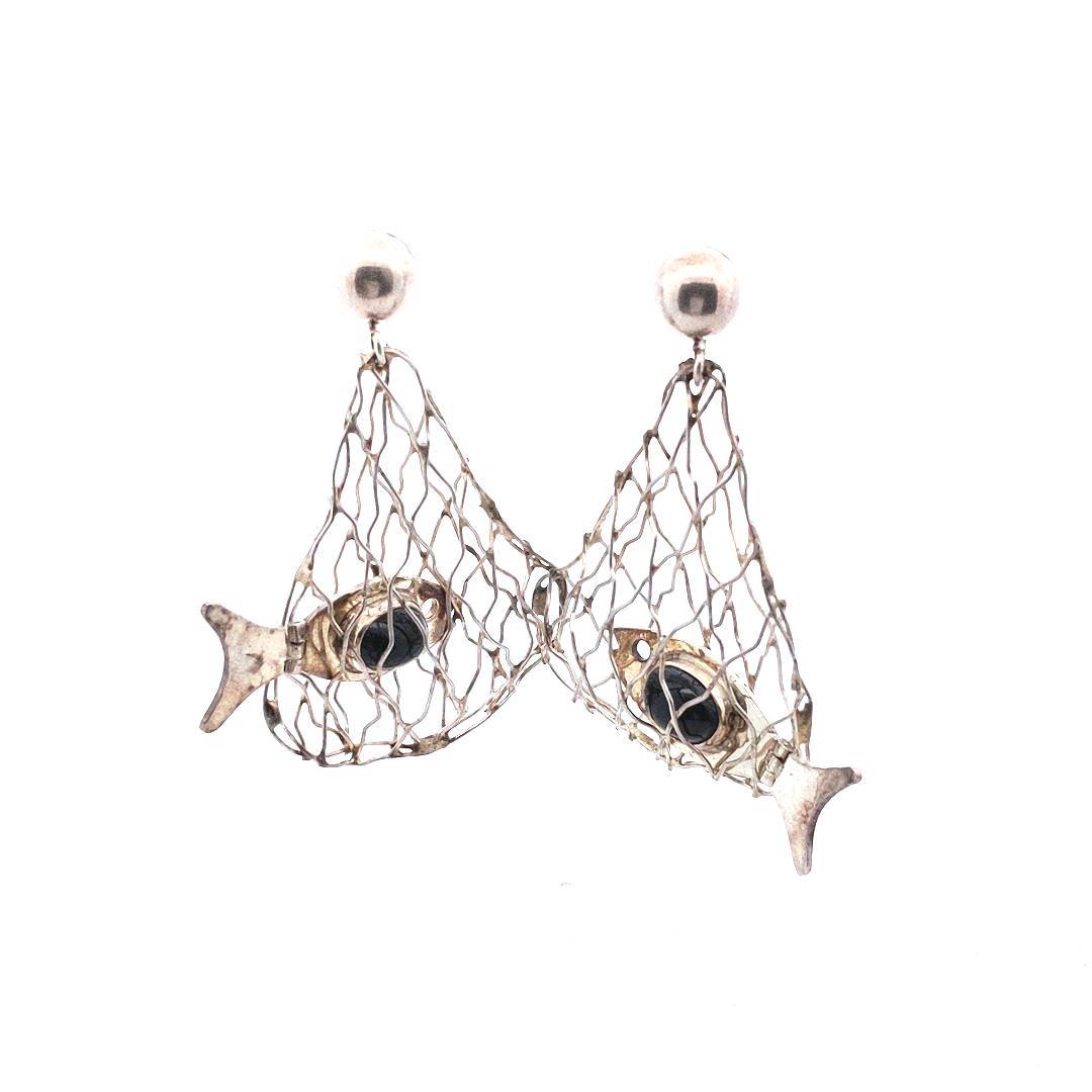 Carsi Sterling Silver Onyx Fish In Net Earrings
