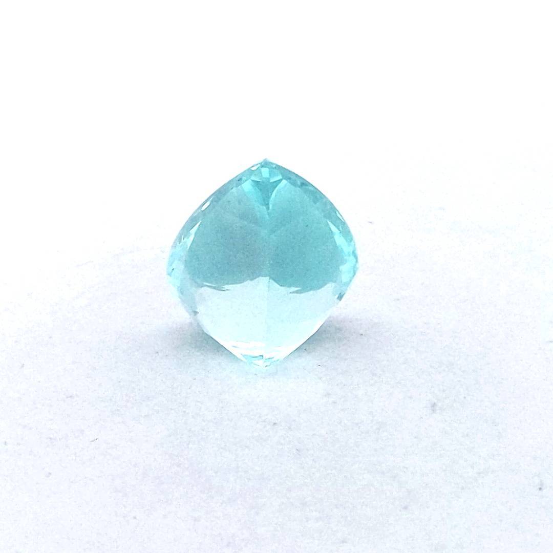 21 Carat Pear Shape Natural Aquamarine Gemstone