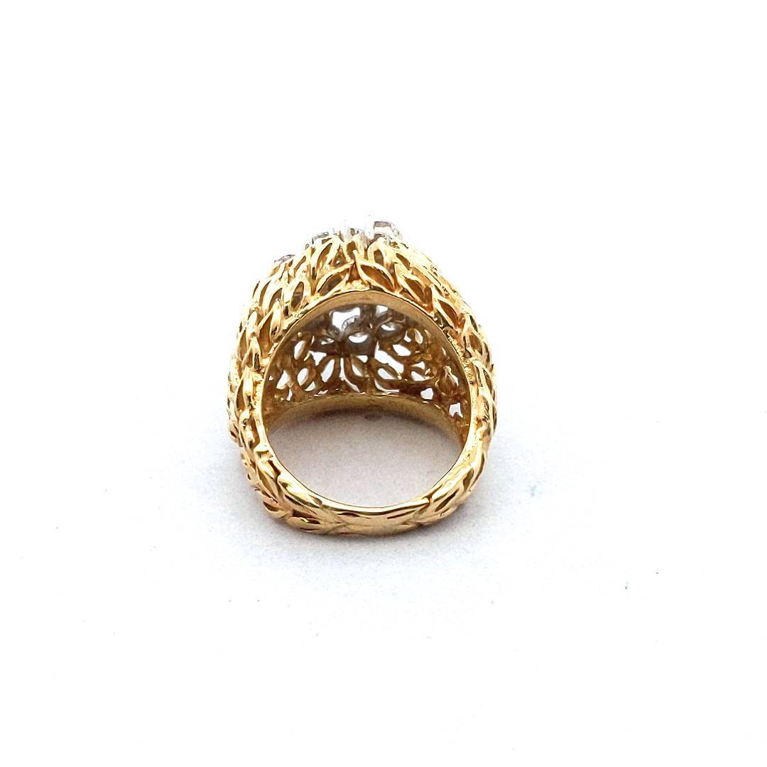 18K Two Tone Gold Diamond Dome Leaf Design Ring