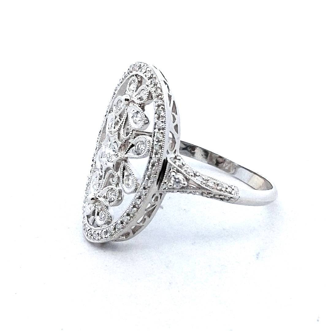 18K White Gold Natural Diamond Oval Flower Ring