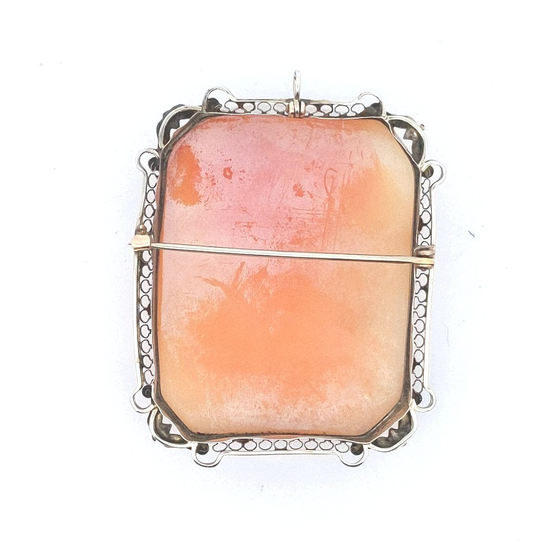 Estate $600 10K White Gold Rectangular Cut Shell Cameo Filigree Frame Pendant