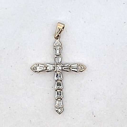 18K White Gold Natural Diamond Cross Pendant