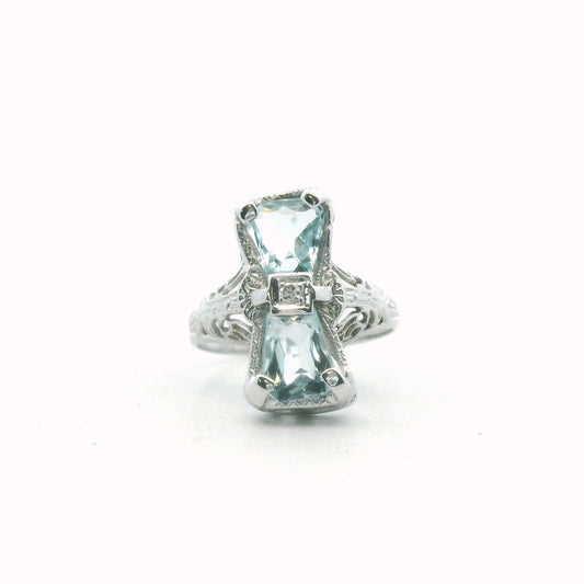 Antique Edwardian 18K White Gold Diamond & Aquamarine Filigree Ring