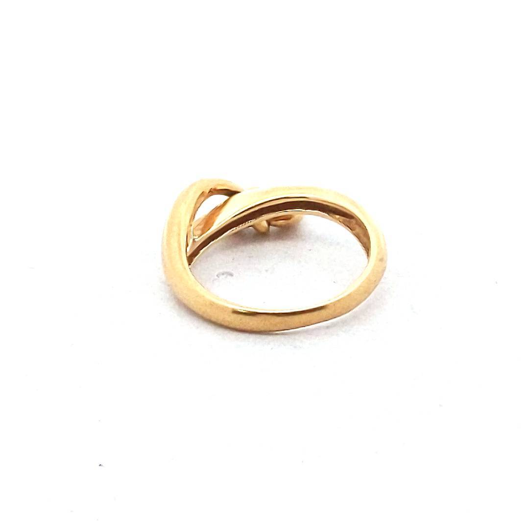 Vintage Vendome Aoyama 18K Yellow Gold Crossover Heart Charm Ring