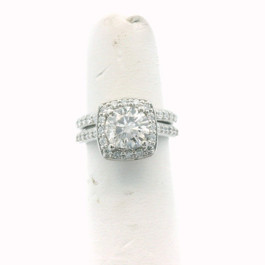 Platinum IGI Certified Diamond Halo Engagement Ring & Wedding Band