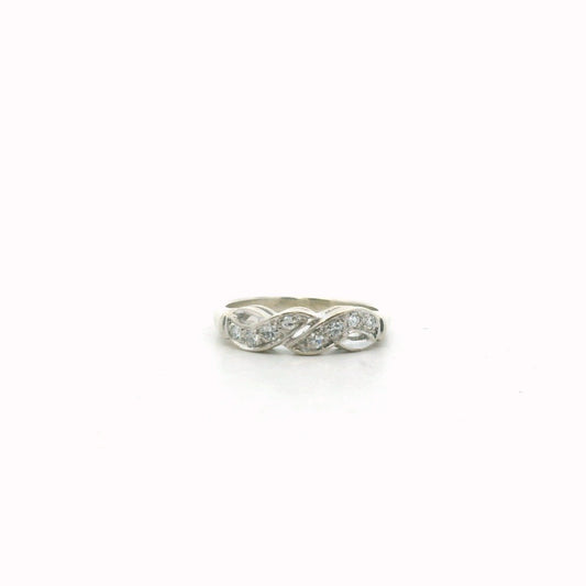 Vintage 14K White Gold Diamond Ribbon Ring