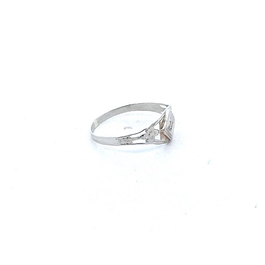 Antique 14K White Gold Edwardian Diamond Flower Milgrain Design Baby Ring