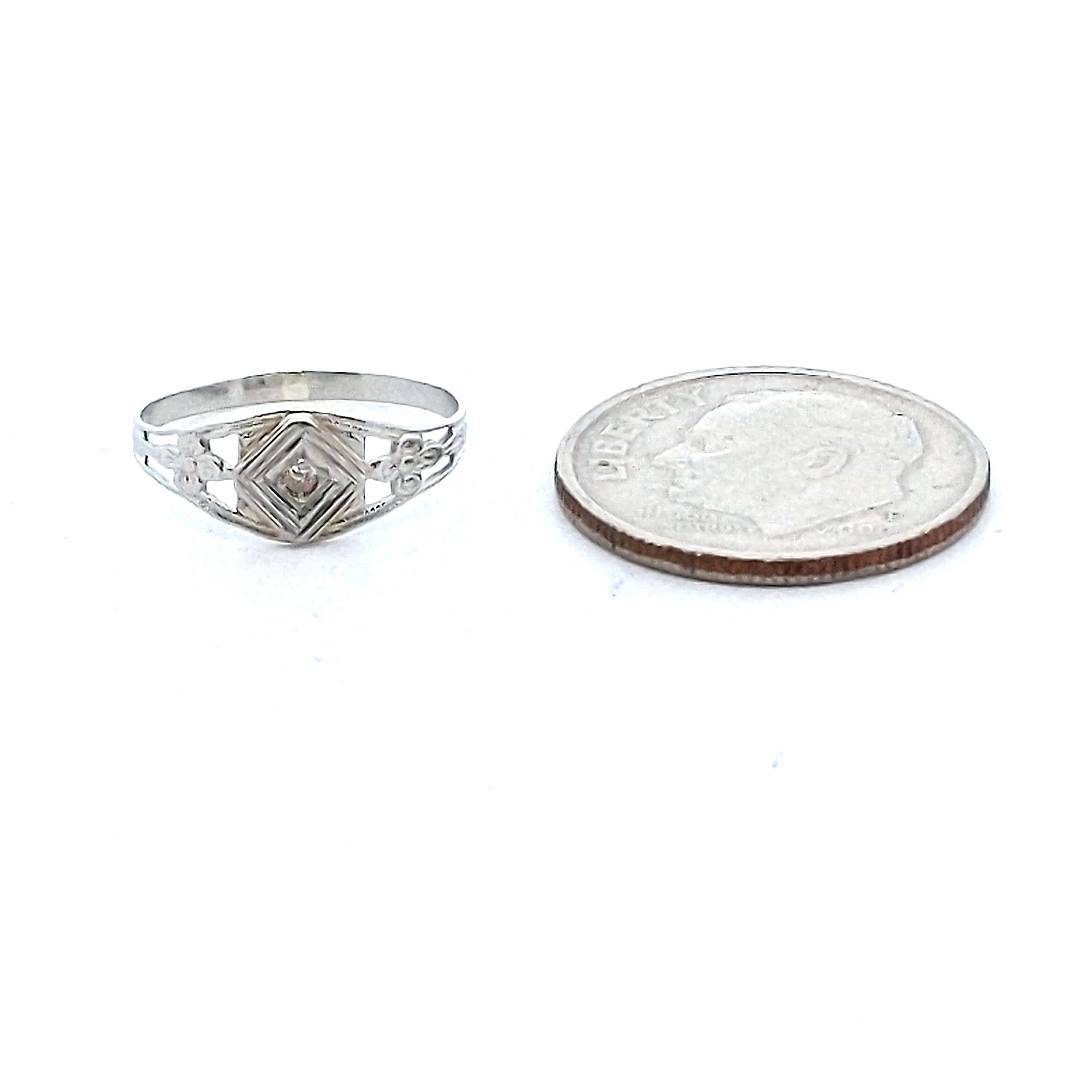 Antique 14K White Gold Edwardian Diamond Flower Milgrain Design Baby Ring