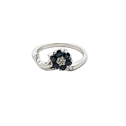 Vintage 18K White Gold Diamond & Sapphire Flower Ring