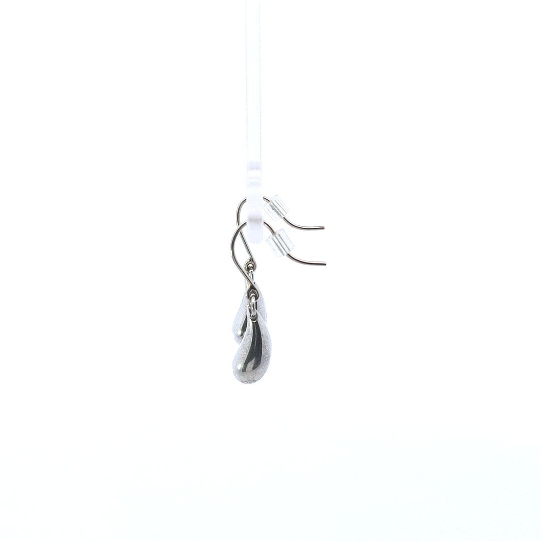 Designer $250 Tiffany & Co Sterling Silver Elsa Peretti Teardrop Earrings