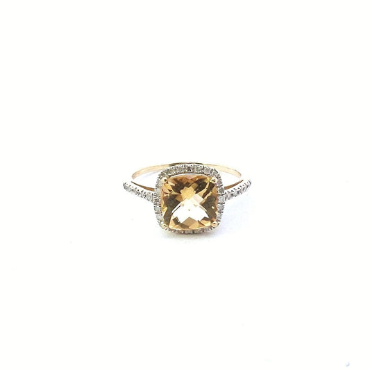 Estate 10K Yellow Gold Citrine Diamond Surrounded Ring