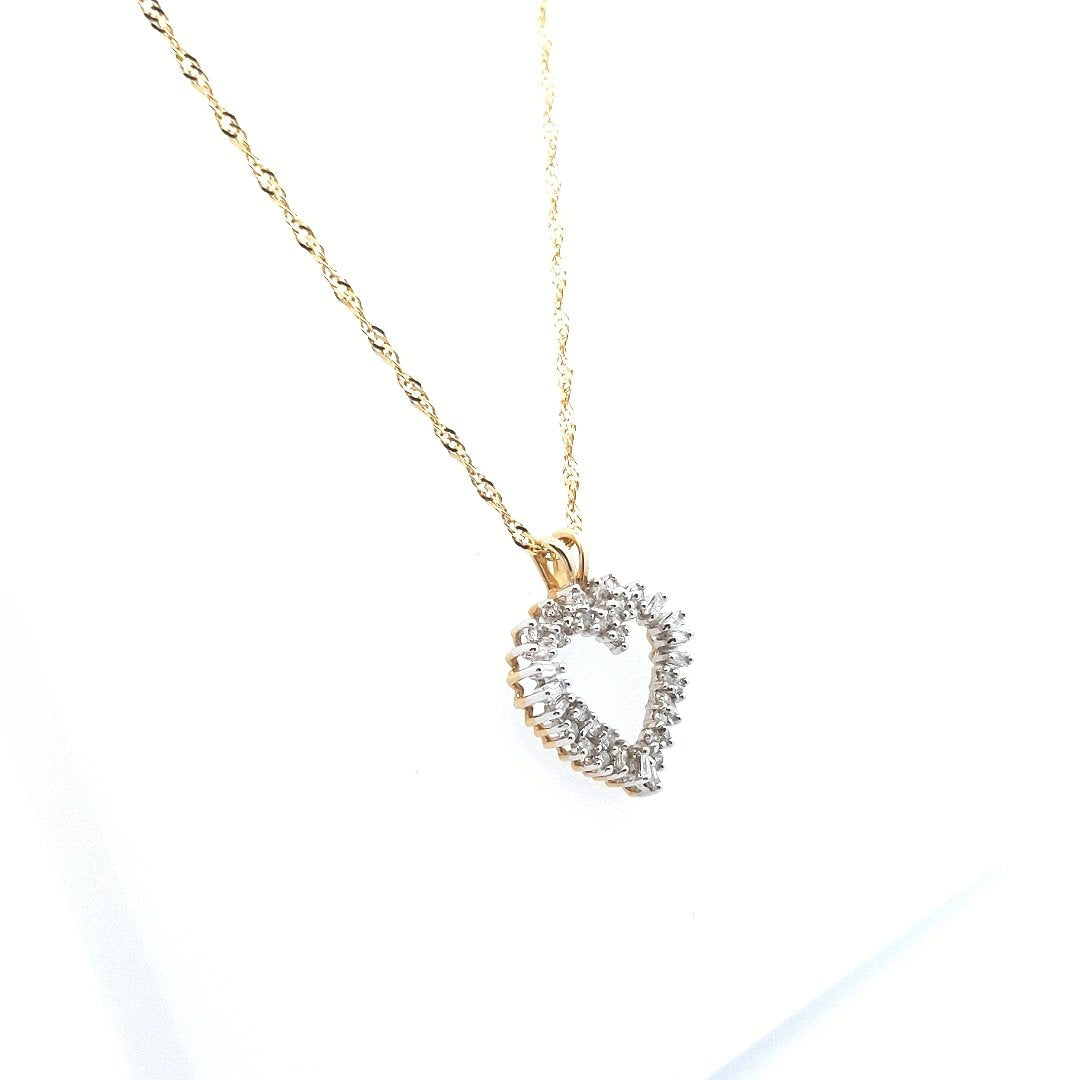 Estate $950 14K Two Tone Gold Baguette Diamond Heart Necklace
