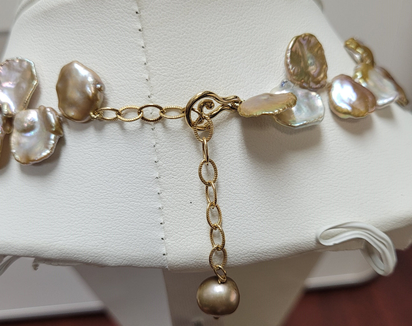 Estate $250 14K Yellow Gold Cultured Coin Pearl Necklace