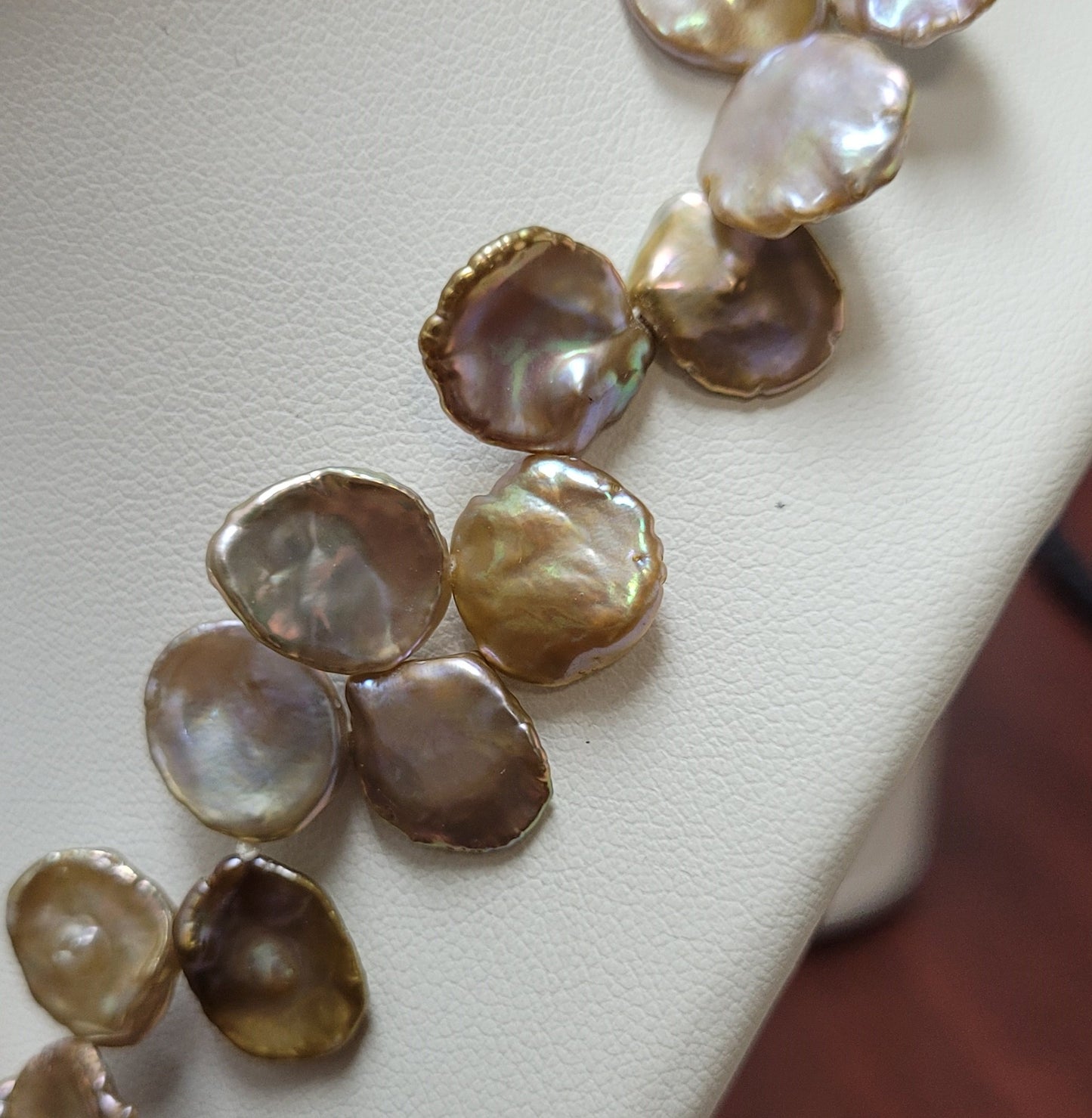 Estate $250 14K Yellow Gold Cultured Coin Pearl Necklace
