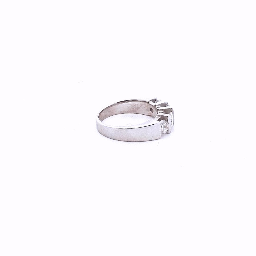 Estate $1400 14K White Gold Natural Diamond 4 Stone Chanel Set Band