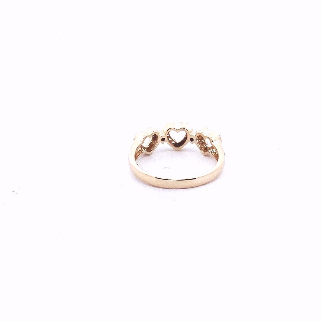 Estate $400 14K Yellow Gold Diamond Heart Three Hearts Ring