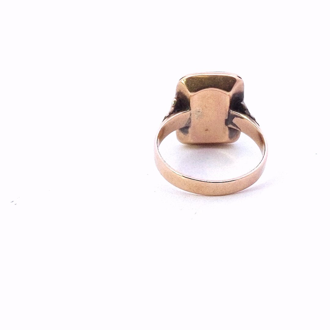 Antique $500 10K Victorian Banded Onyx Fleur de Lis Ring