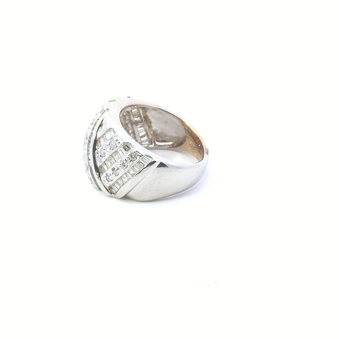 Estate 14K White Gold Baguette & Round Diamond Ring