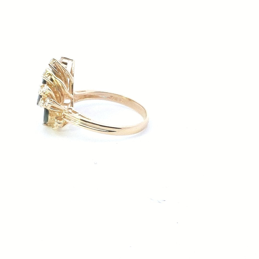 Vintage $700 14K Yellow Gold Sapphire Diamond Cocktail Ring