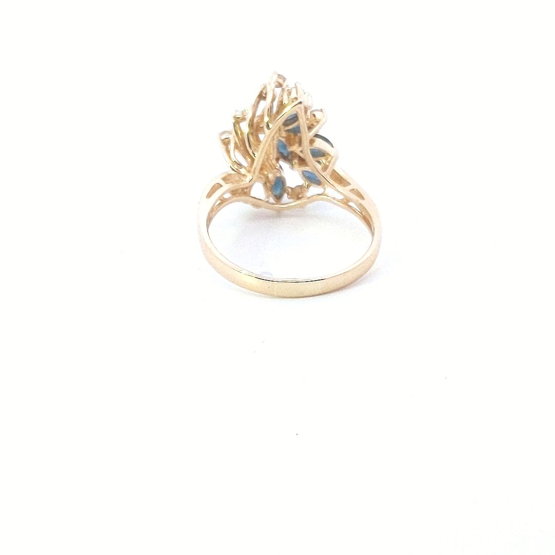 Vintage $700 14K Yellow Gold Sapphire Diamond Cocktail Ring