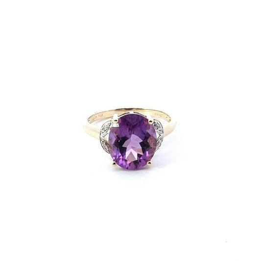 Estate $450 14K Yellow Gold Oval Amethyst Diamond Ring