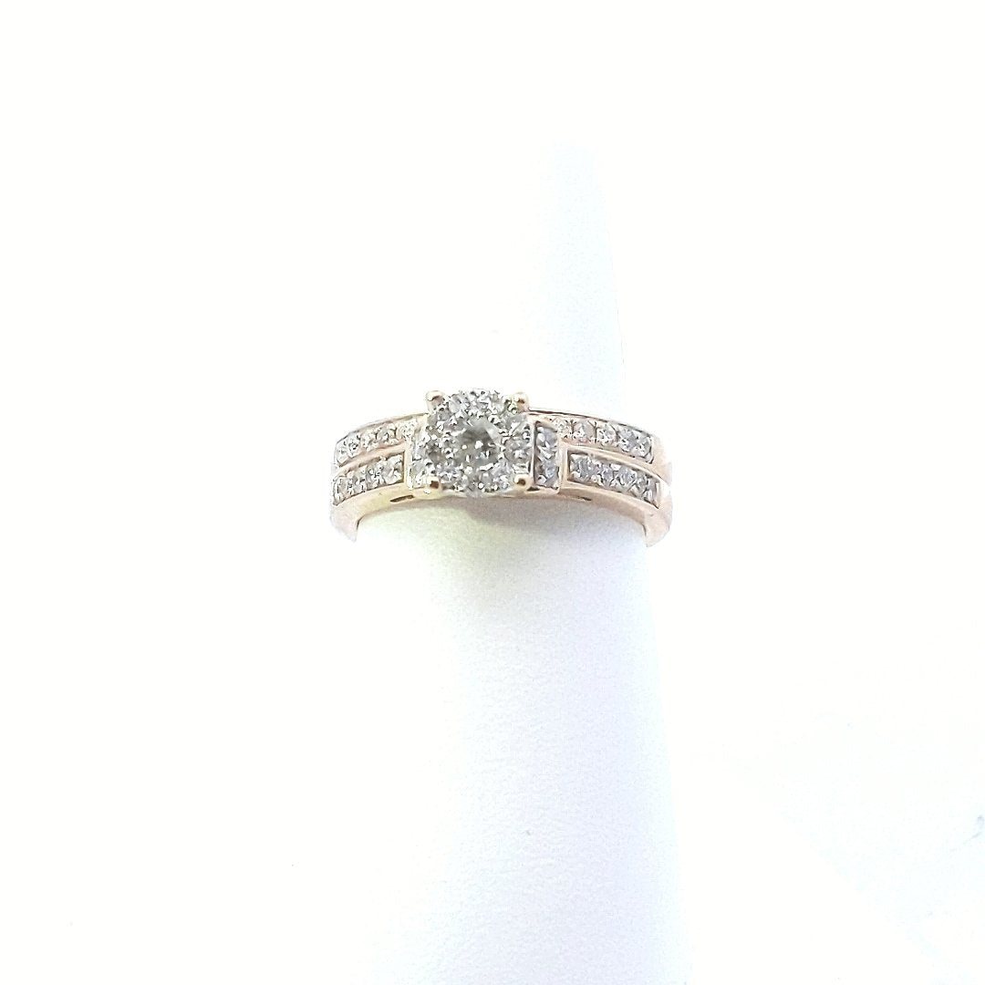 Estate $600 10K Yellow Gold Diamond Engagement Ring Set