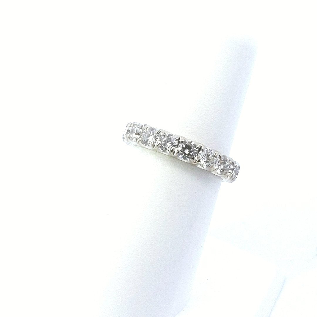 Estate $2400 18K White Gold Natural Diamond Eternity Engagement Band