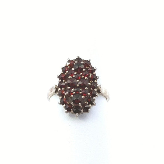 Vintage 800 Silver Bohemian Garnet Ring
